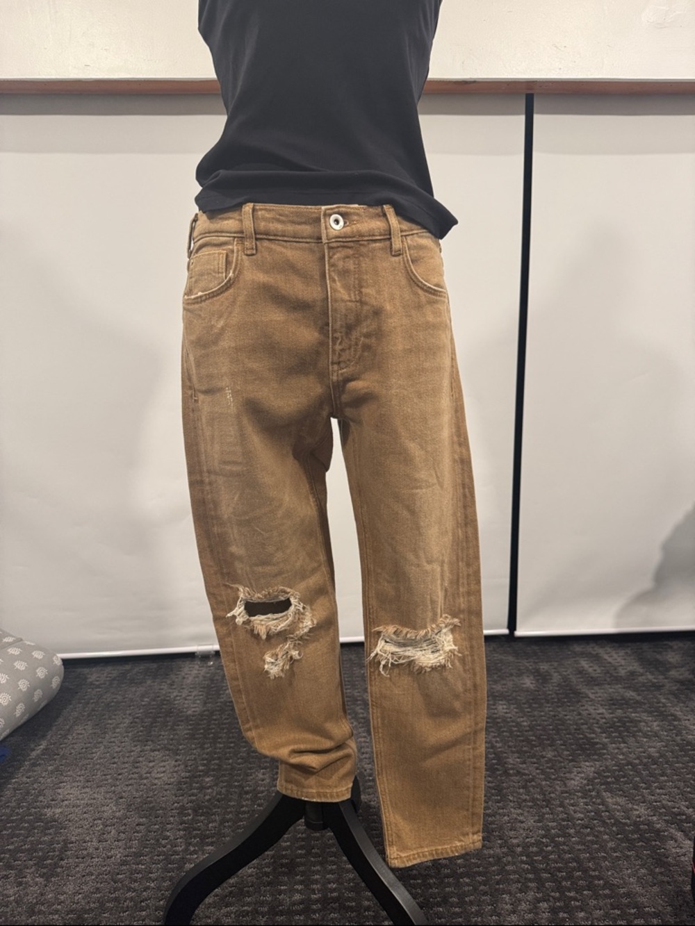 Pilcro  Petite Women's Boyfriend Jeans in Distressed Brown